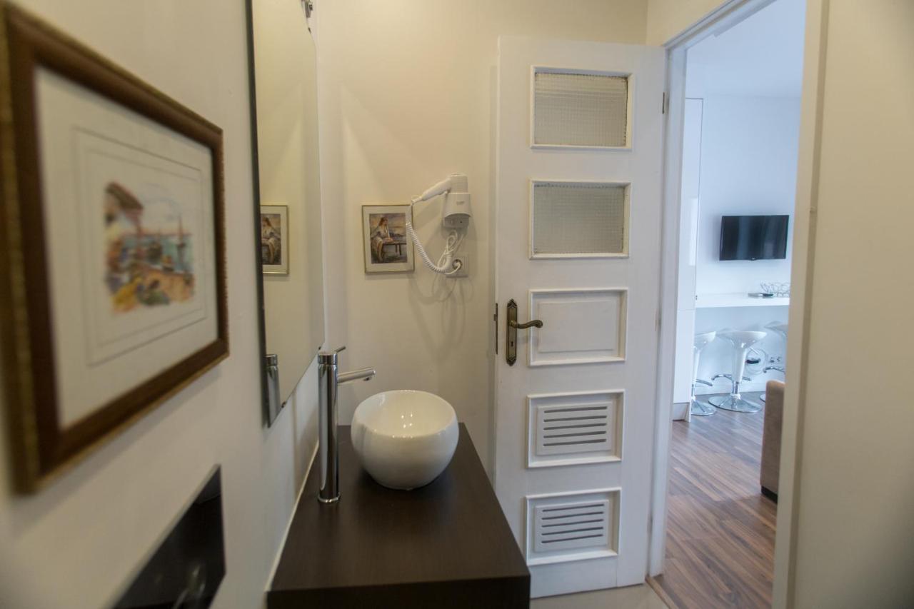 Almada Studios & Suites Porto Exterior photo
